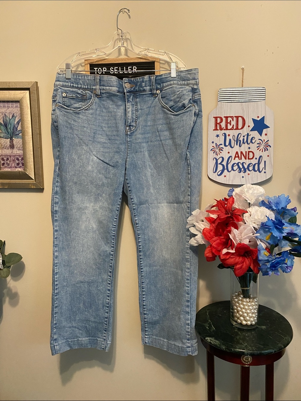 Torrid Light Wash Blue Denim Jeans w/stretch waistband & 5 Pocket Style Sz 20R.